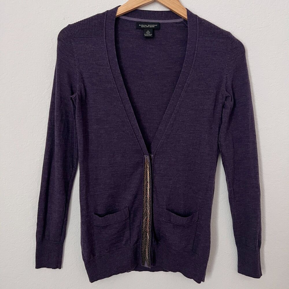 Banana Republic Cardigan Sweater Womens S Purple 100% Extra Fine Merino Wool